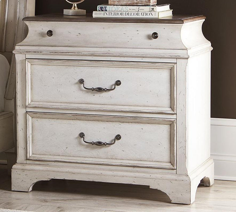 Liberty Abbey Road Accent Chest in Porcelain White