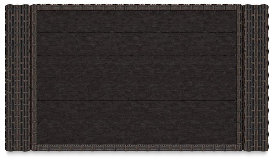 Windglow Outdoor Set